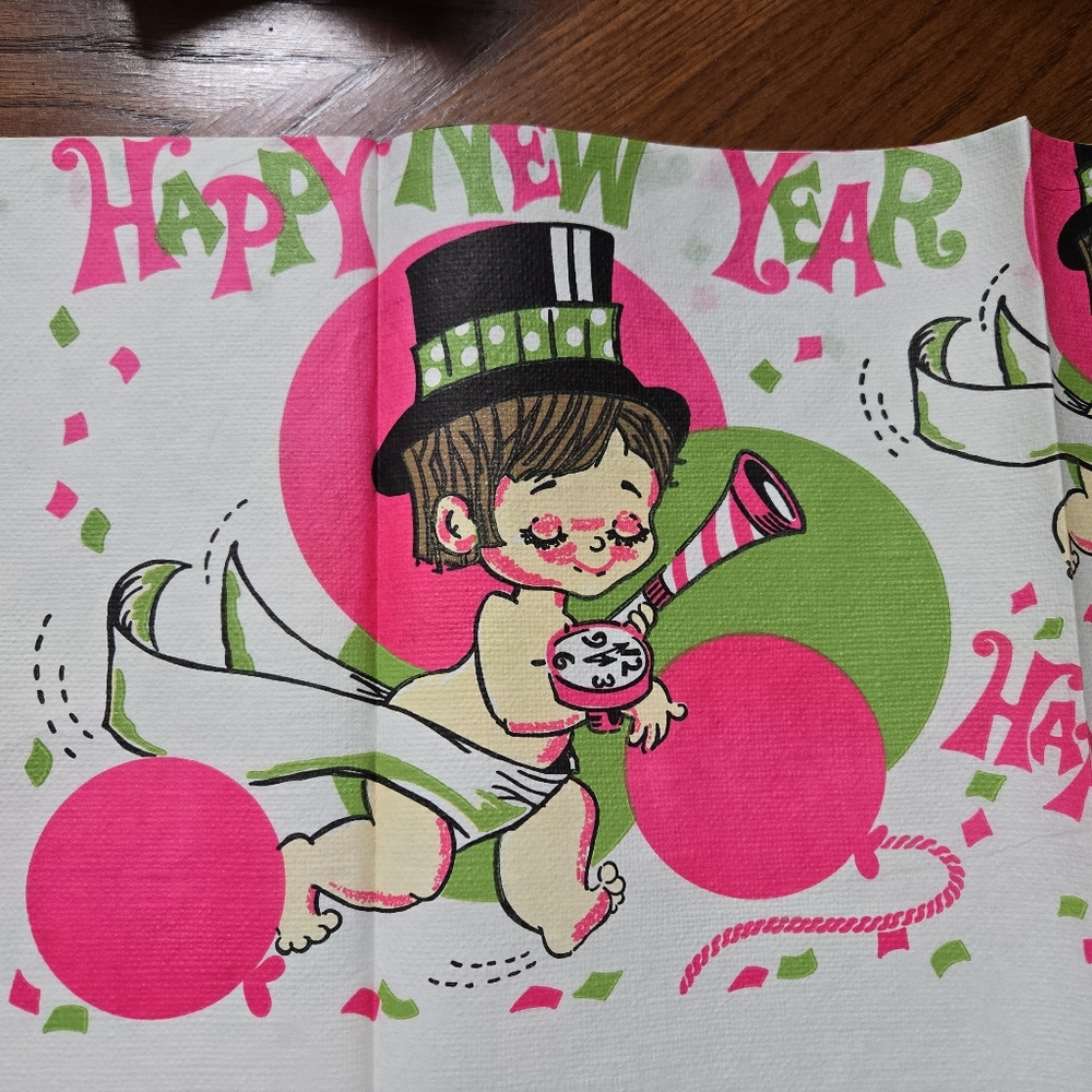 Gorgeous Vintage Happy New Year Paper Tablecloth